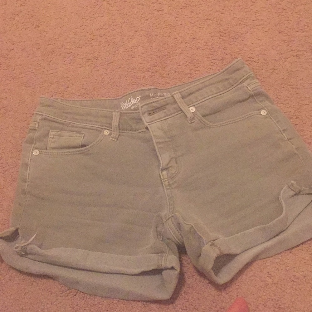 Mossimo Denim cut off shorts!